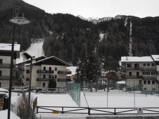 Hotel Bleis Ponte Di Legno Exterior foto
